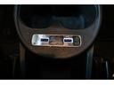 ●「USB接続」お手持ちのミュージックプレーヤーを接続し、車内でお気に入りの音楽を気軽に楽しむことができます♪