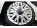 ●『純正１６インチアルミホイール』輸入車ならではの走りを支える足回りです！日本車の走りに慣れている方にも体感していただきたい程、高いレベルでまとまっています！新品タイヤ＆アルミの販売も致しております！