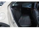 ●後席のスペースです!足元もゆったりくつろげるスペースが十分にありますね!長距離ドライブも楽チンです!