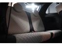 ●後席のスペースです!足元もゆったりくつろげるスペースが十分にありますね!長距離ドライブも楽チンです!