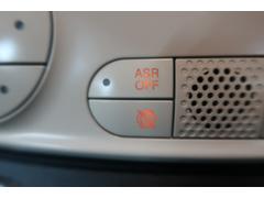 ���إ����ɥ�󥰥��ȥåס١�����ޤ���֤���ȼ�ưŪ�˥��󥸥����ߤ���̵�̤�ǳ��������ӽХ������ޤ��ޤ������᤯���󥸥��ƻ�ư������ʤɡ��ɥ饤�С��δ��Фȥ���Τʤ�������������ܻؤ��Ƥ��ޤ��� 7