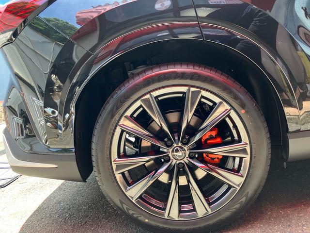 ＲＸ ＲＸ３５０　Ｆスポーツ　デジタルインナーミラー　パノラマルーフ　前後ドライブレコーダー　オレンジブレーキキャリパ　アドバンストパーク　白レザーシート　パノラミックビューモニター　ブラインドスポットモニター（9枚目）