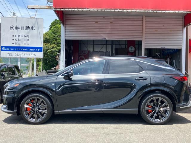 ＲＸ ＲＸ３５０　Ｆスポーツ　デジタルインナーミラー　パノラマルーフ　前後ドライブレコーダー　オレンジブレーキキャリパ　アドバンストパーク　白レザーシート　パノラミックビューモニター　ブラインドスポットモニター（17枚目）