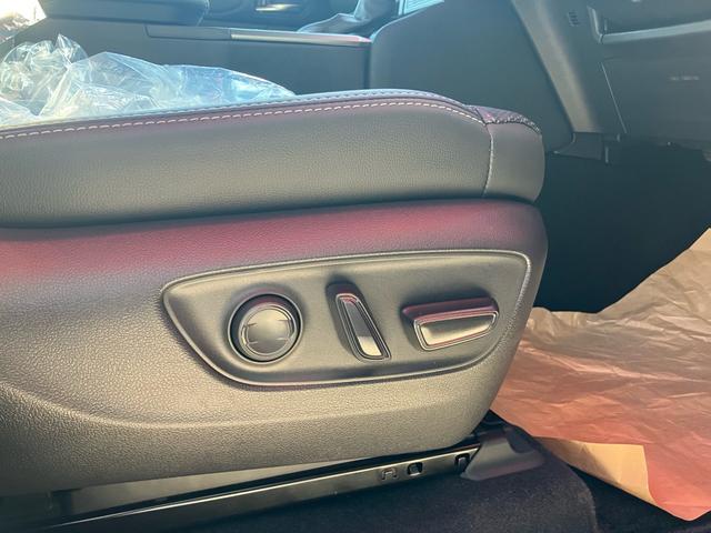 ランドクルーザー２５０ ＶＸ　モデリスタプロテクターキット　モデリスタオーバーフェンダー　モデリスタシグネチャーイルミブレード　ＥＴＣ　バックカメラ　全周囲カメラ　フルセグ　電動リアゲート（10枚目）