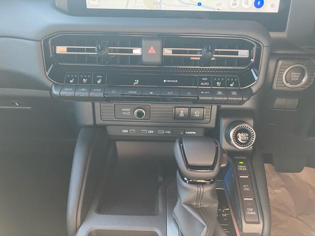 ランドクルーザー２５０ ＶＸ　モデリスタプロテクターキット　モデリスタオーバーフェンダー　モデリスタシグネチャーイルミブレード　ＥＴＣ　バックカメラ　全周囲カメラ　フルセグ　電動リアゲート（19枚目）