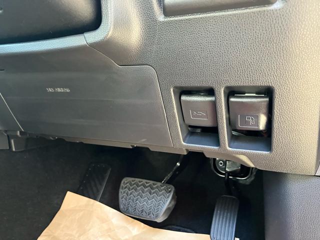 ランドクルーザー２５０ ＶＸ　モデリスタプロテクターキット　モデリスタオーバーフェンダー　モデリスタシグネチャーイルミブレード　ＥＴＣ　バックカメラ　全周囲カメラ　フルセグ　電動リアゲート（29枚目）