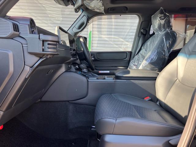 ランドクルーザー２５０ ＶＸ　モデリスタプロテクターキット　モデリスタオーバーフェンダー　モデリスタシグネチャーイルミブレード　ＥＴＣ　バックカメラ　全周囲カメラ　フルセグ　電動リアゲート（32枚目）