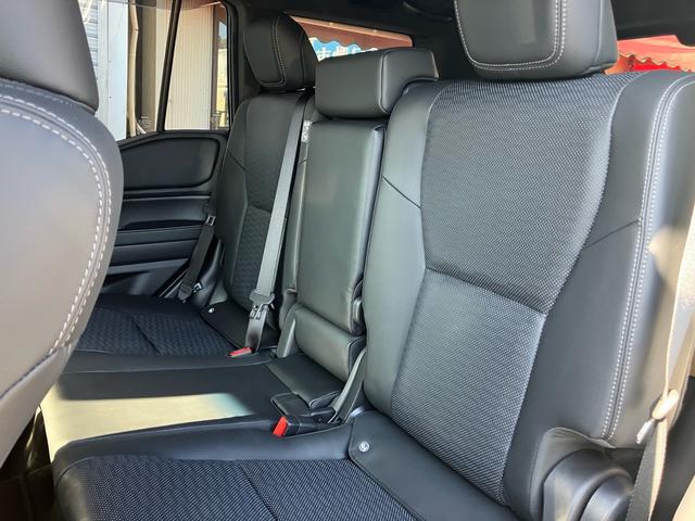 ランドクルーザー２５０ ＶＸ　モデリスタプロテクターキット　モデリスタオーバーフェンダー　モデリスタシグネチャーイルミブレード　ＥＴＣ　バックカメラ　全周囲カメラ　フルセグ　電動リアゲート（46枚目）