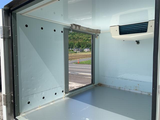 キャリイトラック 　冷凍冷蔵車　サーモキング製　左側スライドドア　キーレス（15枚目）