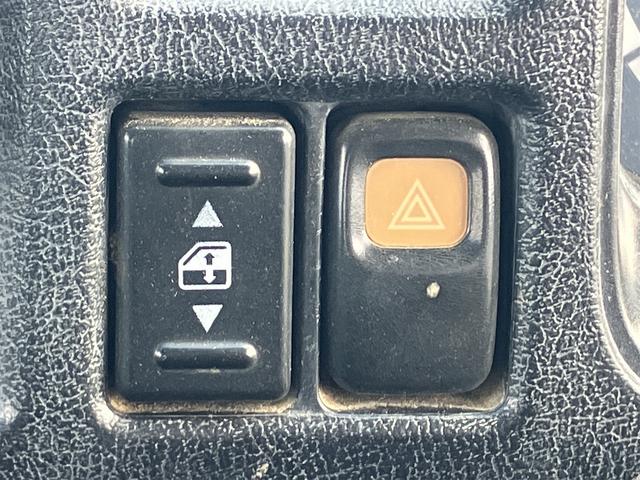 タイタントラック ダンプ　２．０ｔ　５速ＭＴ　後輪ダブル　エアコン　パワーウィンドウ　ＣＤ（46枚目）