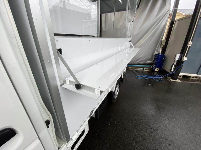 KCエアコン・パワステ 移動販売車ボックス新品保健所申請対応 アクセサリーソケット キッチンボックス新品販売開閉口2か所販売カウンター併設100リッター球種排水タンク扉付き 収納フローリング加工換気扇 LED照明Wシンク(11枚目)
