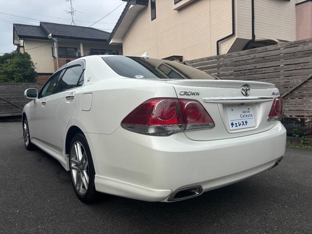 クラウン アスリート　ＥＴＣ　オートクルーズコントロール　バックカメラ　ナビ　ＴＶ　アルミホイール　ＨＩＤ　ＡＴ　スマートキー　電動格納ミラー　盗難防止システム　パワーシート　ＣＤ　ＤＶＤ再生　ＵＳＢ（7枚目）
