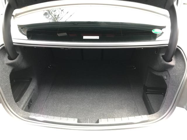 ３シリーズ ３２０ｉ　Ｍスポーツ　ＥＴＣ　バックカメラ　ナビ　ＴＶ　クリアランスソナー　オートクルーズコントロール　アルミホイール　オートライト　パワーシート　ターボ　スマートキー　電動格納ミラー　シートヒーター　ＡＴ　ＥＳＣ　ＣＤ（18枚目）