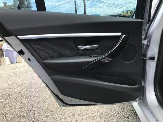 ３シリーズ ３２０ｉ　Ｍスポーツ　ＥＴＣ　バックカメラ　ナビ　ＴＶ　クリアランスソナー　オートクルーズコントロール　アルミホイール　オートライト　パワーシート　ターボ　スマートキー　電動格納ミラー　シートヒーター　ＡＴ　ＥＳＣ　ＣＤ（62枚目）