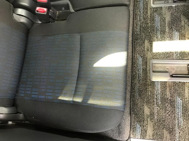 アイシス プラタナ　バックカメラ　ナビ　ＴＶ　両側スライド・片側電動　スマートキー　電動格納ミラー　３列シート　ウォークスルー　ＣＶＴ　アルミホイール　ＣＤ　ＵＳＢ　Ｂｌｕｅｔｏｏｔｈ　盗難防止システム　衝突安全ボディ（36枚目）