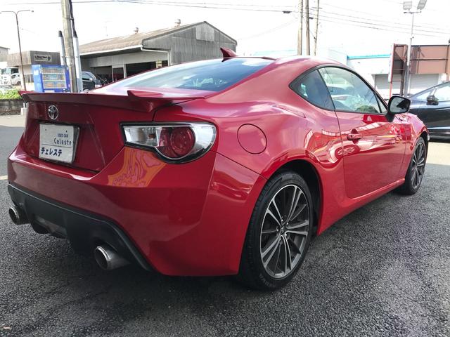 ８６ ＧＴリミテッド　ドライブレコーダー　ＥＴＣ　ナビ　ＴＶ　ＭＴ　オートライト　ＨＩＤ　ＬＥＤヘッドランプ　スマートキー　電動格納ミラー　シートヒーター　アルミホイール　盗難防止システム　衝突安全ボディ　ＡＢＳ　ＥＳＣ（17枚目）