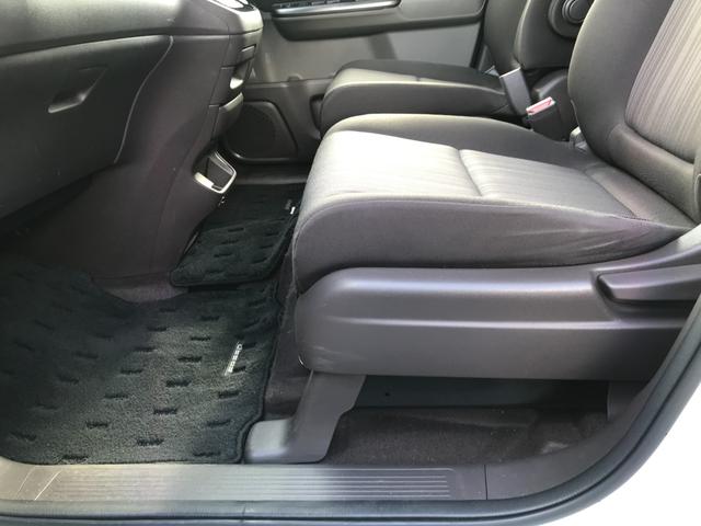 フリードハイブリッド ハイブリッド・Ｇホンダセンシング　ハイブリッド　ＥＴＣ　バックカメラ　ナビ　両側電動スライドドア　オートクルーズコントロール　レーンアシスト　衝突被害軽減システム　オートライト　ＬＥＤヘッドランプ　スマートキー　ＡＴ　盗難防止システム（36枚目）