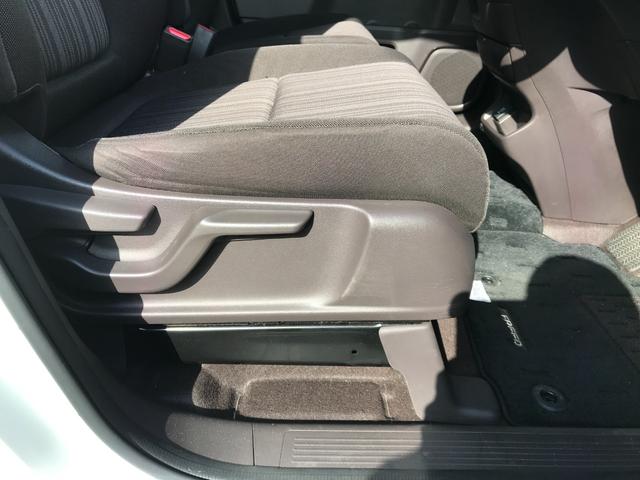 フリードハイブリッド ハイブリッド・Ｇホンダセンシング　ハイブリッド　ＥＴＣ　バックカメラ　ナビ　両側電動スライドドア　オートクルーズコントロール　レーンアシスト　衝突被害軽減システム　オートライト　ＬＥＤヘッドランプ　スマートキー　ＡＴ　盗難防止システム（50枚目）