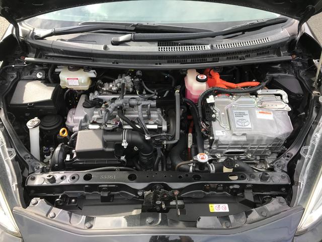 アクア Ｓスタイルブラック　ＴＲＤエアロ・社外１７インチアルミホイール・クリアランスソナー・シートヒーター・ナビ・フルセグＴＶ・バックカメラ・ＥＴＣ・トヨタセーフティセンス・ＬＥＤヘッドライト（19枚目）