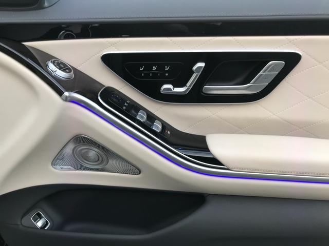 Ｓクラス Ｓ５８０　４マチックロング　ＡＭＧラインパッケージ　ドライブレコーダー　クリアランスソナー　オートクルーズコントロール　パークアシスト　衝突被害軽減システム　全周囲カメラ　ナビ　アルミホイール　サンルーフ　ＣＶＴ　シートヒーター　シートエアコン（9枚目）