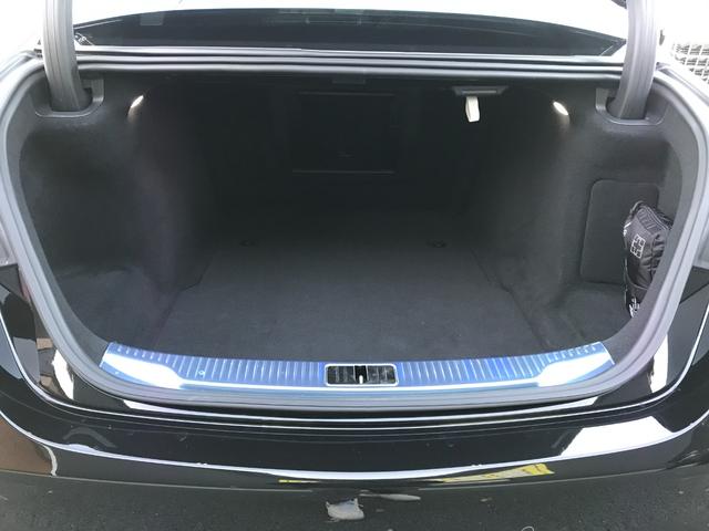 Ｓクラス Ｓ５８０　４マチックロング　ＡＭＧラインパッケージ　ドライブレコーダー　クリアランスソナー　オートクルーズコントロール　パークアシスト　衝突被害軽減システム　全周囲カメラ　ナビ　アルミホイール　サンルーフ　ＣＶＴ　シートヒーター　シートエアコン（18枚目）