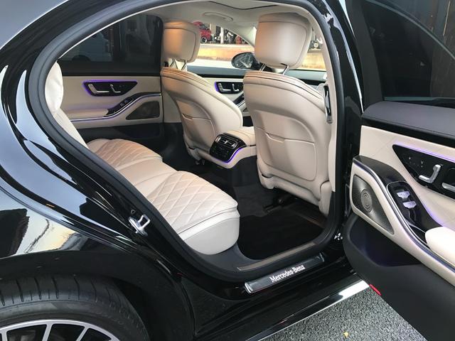 Ｓクラス Ｓ５８０　４マチックロング　ＡＭＧラインパッケージ　ドライブレコーダー　クリアランスソナー　オートクルーズコントロール　パークアシスト　衝突被害軽減システム　全周囲カメラ　ナビ　アルミホイール　サンルーフ　ＣＶＴ　シートヒーター　シートエアコン（30枚目）