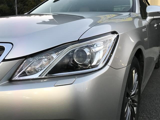 クラウンハイブリッド ロイヤルサルーンＧ　ドライブレコーダー　ＥＴＣ　クリアランスソナー　オートクルーズコントロール　バックカメラ　ナビ　ＴＶ　アルミホイール　オートライト　ＨＩＤ　ＣＶＴ　スマートキー　電動格納ミラー　盗難防止システム（25枚目）