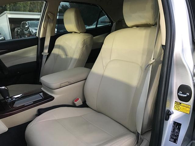 クラウンハイブリッド ロイヤルサルーンＧ　ドライブレコーダー　ＥＴＣ　クリアランスソナー　オートクルーズコントロール　バックカメラ　ナビ　ＴＶ　アルミホイール　オートライト　ＨＩＤ　ＣＶＴ　スマートキー　電動格納ミラー　盗難防止システム（43枚目）