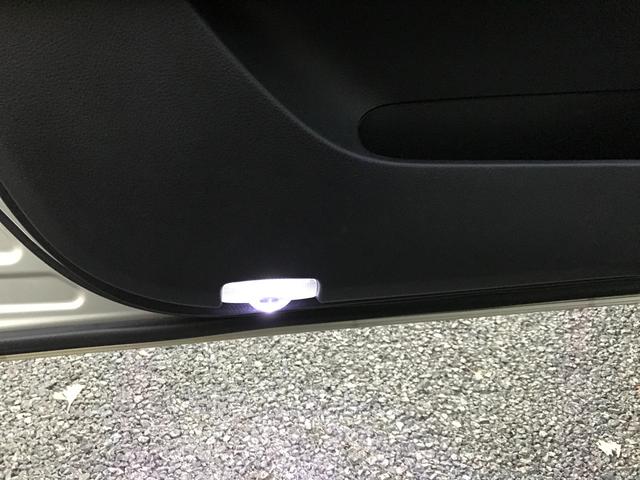 クラウンハイブリッド ロイヤルサルーンＧ　ドライブレコーダー　ＥＴＣ　クリアランスソナー　オートクルーズコントロール　バックカメラ　ナビ　ＴＶ　アルミホイール　オートライト　ＨＩＤ　ＣＶＴ　スマートキー　電動格納ミラー　盗難防止システム（53枚目）