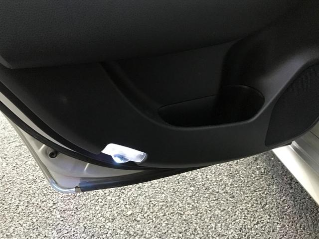 クラウンハイブリッド ロイヤルサルーンＧ　ドライブレコーダー　ＥＴＣ　クリアランスソナー　オートクルーズコントロール　バックカメラ　ナビ　ＴＶ　アルミホイール　オートライト　ＨＩＤ　ＣＶＴ　スマートキー　電動格納ミラー　盗難防止システム（54枚目）