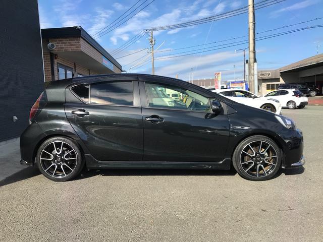 アクア Ｇ　Ｇ’ｓ　ＥＴＣ　バックカメラ　ナビ　ＴＶ　オートクルーズコントロール　レーンアシスト　衝突被害軽減システム　アルミホイール　オートマチックハイビーム　ＬＥＤヘッドランプ　スマートキー　電動格納ミラー　ＣＶＴ（14枚目）