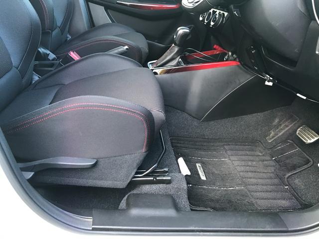 スイフトスポーツ ベースグレード　ドライブレコーダー　ＥＴＣ　全周囲カメラ　ナビ　オートクルーズコントロール　レーンアシスト　衝突被害軽減システム　アルミホイール　オートライト　ＬＥＤヘッドランプ　スマートキー　電動格納ミラー（48枚目）