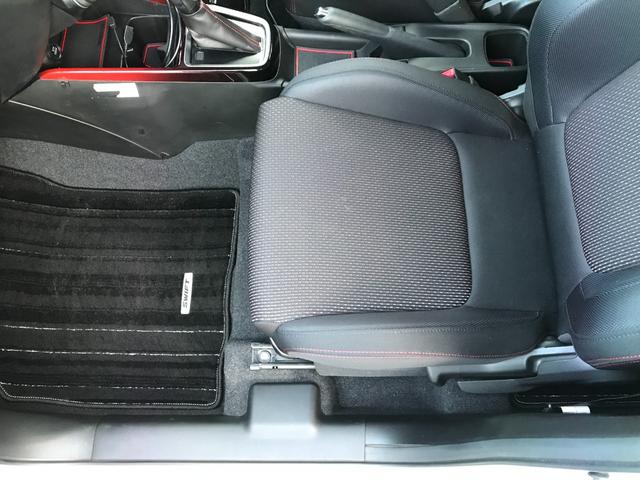 スイフトスポーツ ベースグレード　ドライブレコーダー　ＥＴＣ　全周囲カメラ　ナビ　オートクルーズコントロール　レーンアシスト　衝突被害軽減システム　アルミホイール　オートライト　ＬＥＤヘッドランプ　スマートキー　電動格納ミラー（72枚目）