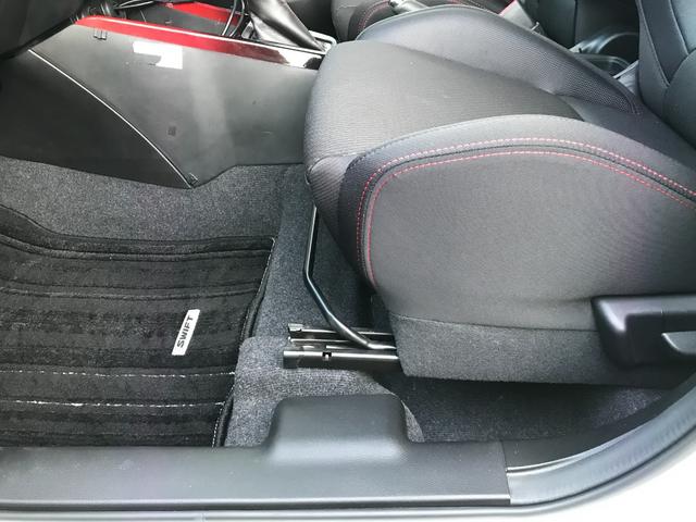 スイフトスポーツ ベースグレード　ドライブレコーダー　ＥＴＣ　全周囲カメラ　ナビ　オートクルーズコントロール　レーンアシスト　衝突被害軽減システム　アルミホイール　オートライト　ＬＥＤヘッドランプ　スマートキー　電動格納ミラー（75枚目）