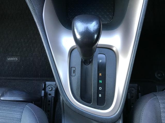 ヤリス ハイブリッドＺ　ドライブレコーダー　ＥＴＣ　バックカメラ　ナビ　クリアランスソナー　オートクルーズコントロール　レーンアシスト　衝突被害軽減システム　オートマチックハイビーム　ＬＥＤヘッドランプ　スマートキー（7枚目）