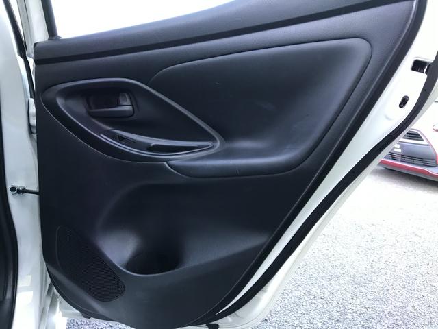 ヤリス ハイブリッドＺ　ドライブレコーダー　ＥＴＣ　バックカメラ　ナビ　クリアランスソナー　オートクルーズコントロール　レーンアシスト　衝突被害軽減システム　オートマチックハイビーム　ＬＥＤヘッドランプ　スマートキー（41枚目）