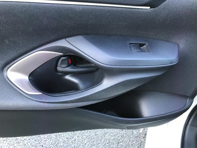 ヤリス ハイブリッドＺ　ドライブレコーダー　ＥＴＣ　バックカメラ　ナビ　クリアランスソナー　オートクルーズコントロール　レーンアシスト　衝突被害軽減システム　オートマチックハイビーム　ＬＥＤヘッドランプ　スマートキー（52枚目）