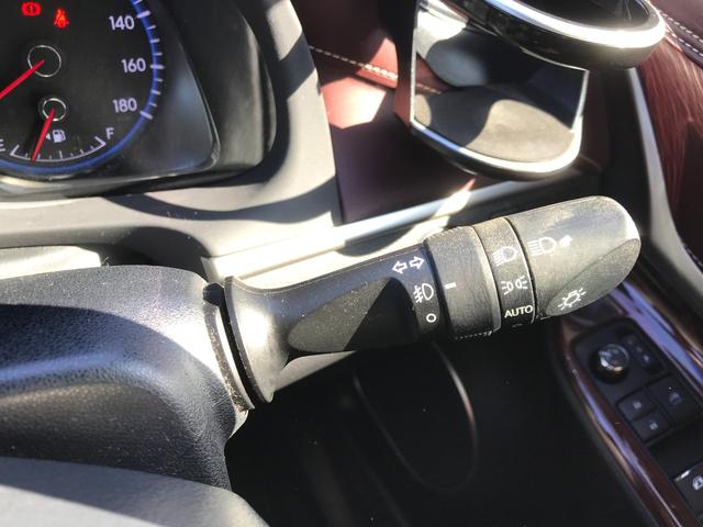 ハリアー プレミアム　ＥＴＣ　バックカメラ　クリアランスソナー　オートクルーズコントロール　レーンアシスト　パワーシート　ナビ　オートマチックハイビーム　オートライト　ＬＥＤヘッドランプ　電動リアゲート　アルミホイール（29枚目）