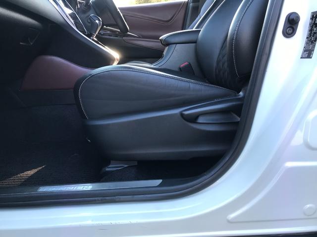 ハリアー プレミアム　ＥＴＣ　バックカメラ　クリアランスソナー　オートクルーズコントロール　レーンアシスト　パワーシート　ナビ　オートマチックハイビーム　オートライト　ＬＥＤヘッドランプ　電動リアゲート　アルミホイール（42枚目）