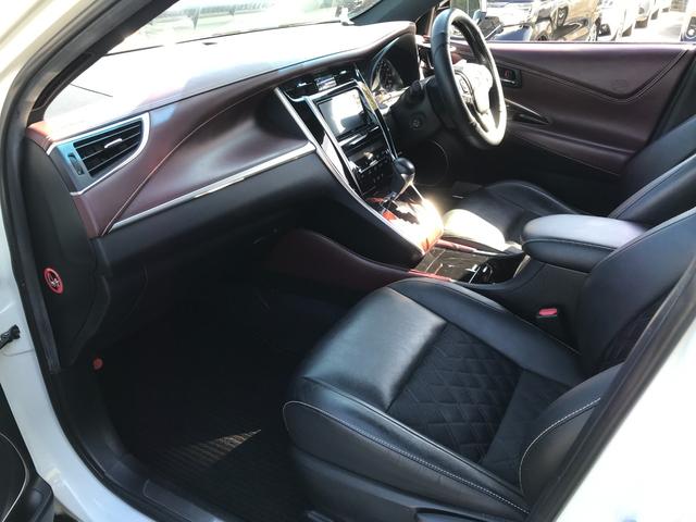 ハリアー プレミアム　ＥＴＣ　バックカメラ　クリアランスソナー　オートクルーズコントロール　レーンアシスト　パワーシート　ナビ　オートマチックハイビーム　オートライト　ＬＥＤヘッドランプ　電動リアゲート　アルミホイール（44枚目）