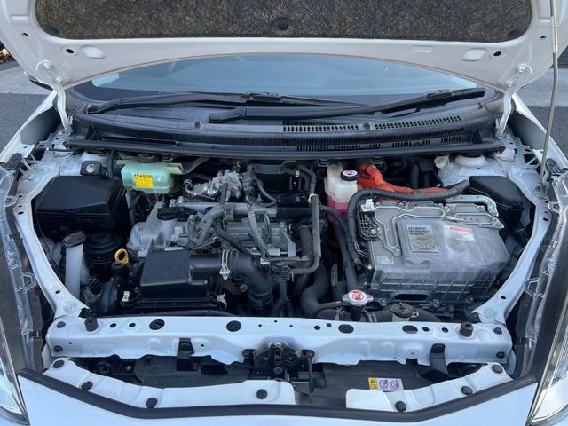 アクア Ｓ　ドライブレコーダー　ＥＴＣ　バックカメラ　ＴＶ　レーンアシスト　衝突被害軽減システム　オートマチックハイビーム　オートライト　スマートキー　電動格納ミラー　ＣＶＴ　衝突安全ボディ　ＡＢＳ　ＥＳＣ　ＣＤ（20枚目）