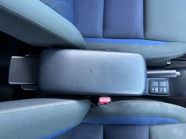 アクア Ｓ　ドライブレコーダー　ＥＴＣ　バックカメラ　ＴＶ　レーンアシスト　衝突被害軽減システム　オートマチックハイビーム　オートライト　スマートキー　電動格納ミラー　ＣＶＴ　衝突安全ボディ　ＡＢＳ　ＥＳＣ　ＣＤ（62枚目）