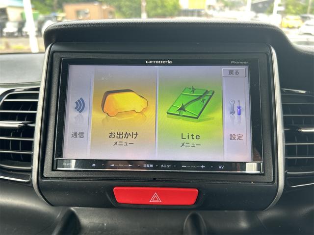 Ｎ－ＢＯＸ＋カスタム Ｇ・Ｌパッケージ　両側電動スライドドア　ナビ　オートライト　ＨＩＤ　スマートキー　アイドリングストップ　電動格納ミラー　ベンチシート　ＣＶＴ　盗難防止システム　ＡＢＳ　ＥＳＣ　ＣＤ　ＤＶＤ再生　アルミホイール（39枚目）