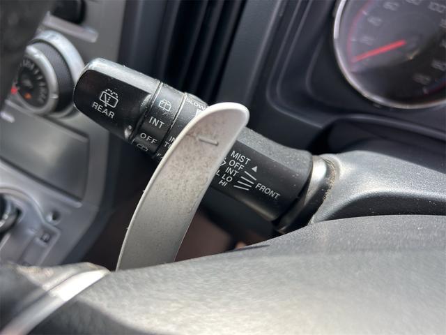 デリカＤ：５ Ｇ　パワーパッケージ　４ＷＤ　ＥＴＣ　バックカメラ　ナビ　ＴＶ　オートクルーズコントロール　両側スライド・片側電動　オートライト　ＨＩＤ　スマートキー　電動格納ミラー　３列シート　ＣＶＴ　アルミホイール　ＣＤ　ＤＶＤ再生（23枚目）