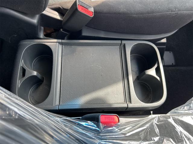 デリカＤ：５ Ｇ　パワーパッケージ　４ＷＤ　ＥＴＣ　バックカメラ　ナビ　ＴＶ　オートクルーズコントロール　両側スライド・片側電動　オートライト　ＨＩＤ　スマートキー　電動格納ミラー　３列シート　ＣＶＴ　アルミホイール　ＣＤ　ＤＶＤ再生（58枚目）