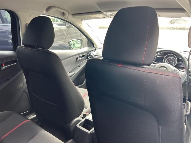 デミオ ＸＤツーリング　４ＷＤ　ＥＴＣ　バックカメラ　ナビ　ＴＶ　オートクルーズコントロール　レーンアシスト　衝突被害軽減システム　アルミホイール　オートライト　ＬＥＤヘッドランプ　スマートキー　アイドリングストップ（34枚目）