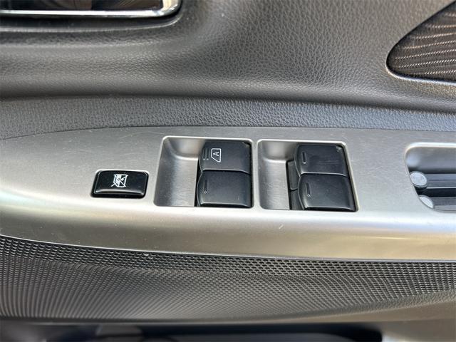 デイズルークス ハイウェイスター　Ｘ　ドライブレコーダー　全周囲カメラ　両側スライド・片側電動　ナビ　ＴＶ　衝突被害軽減システム　ＨＩＤ　スマートキー　アイドリングストップ　電動格納ミラー　ベンチシート　ＣＶＴ　盗難防止システム　ＡＢＳ（11枚目）