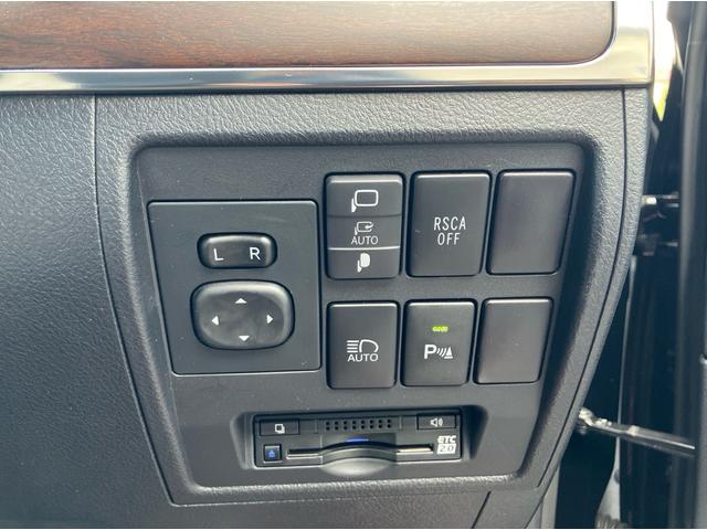 TOYOTA LAND CRUISER ZX | 2020 | BLACK | 24077 km | details TOYOTA LAND CRUISER ZX | 2020 | BLACK | 24077 km | details