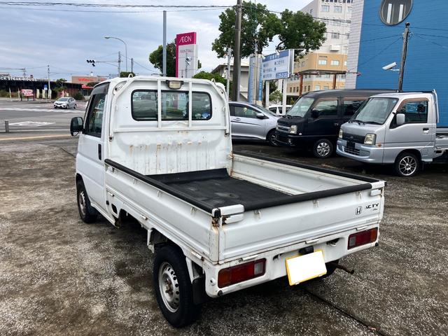 アクティトラック ＳＤＸ　４ＷＤ　軽トラック　５速マニュアル車　エアコン　パワーステアリング　運転席エアバッグ　最大積載量３５０ｋｇ　ヘッドライトレベライザー（20枚目）