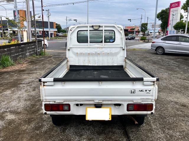 アクティトラック ＳＤＸ　４ＷＤ　軽トラック　５速マニュアル車　エアコン　パワーステアリング　運転席エアバッグ　最大積載量３５０ｋｇ　ヘッドライトレベライザー（21枚目）